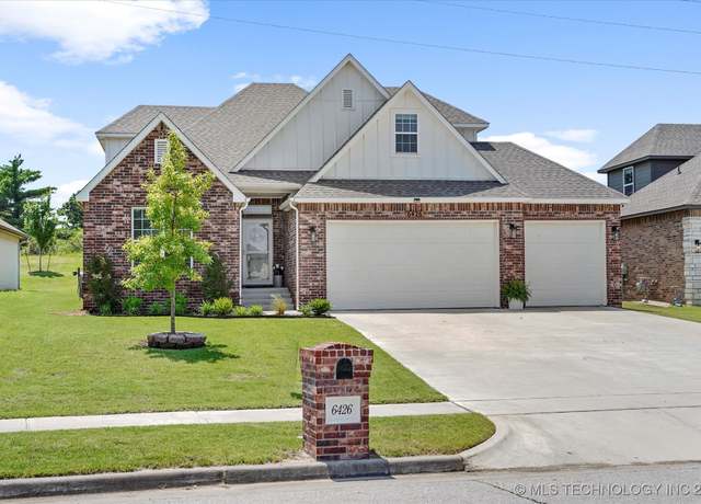 Property at 6426 E 148th St, Bixby, OK 74008, 5 beds, 3.5 baths