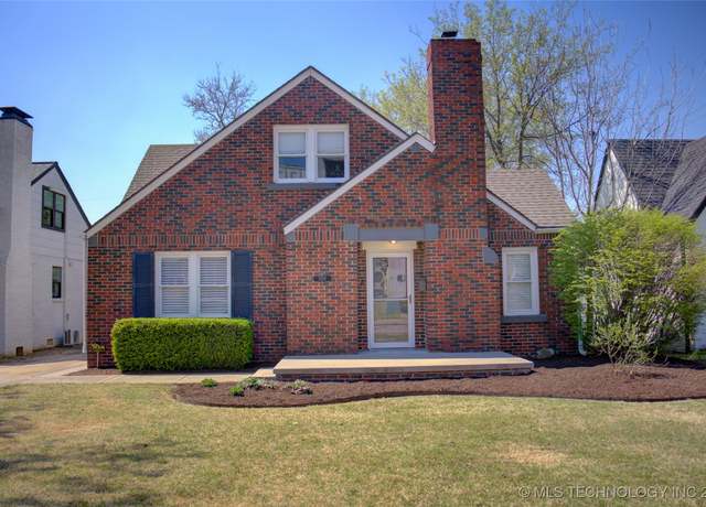 Property at 1208 S Columbia Ave, Tulsa, OK 74104, 3 beds, 2 baths