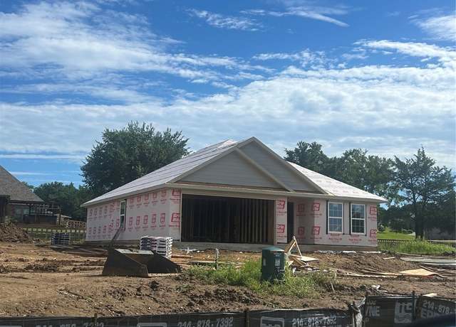 Property at 3324 Little John, Durant, OK 74701, 3 beds, 2 baths