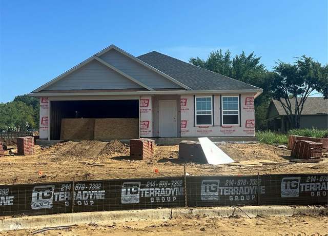 Property at 3324 Little John, Durant, OK 74701, 3 beds, 2 baths
