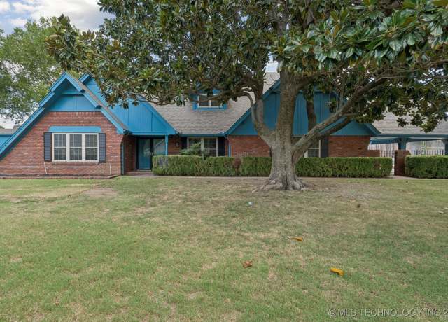 Property at 7021 E 66th Pl, Tulsa, OK 74133, 4 beds, 2.5 baths