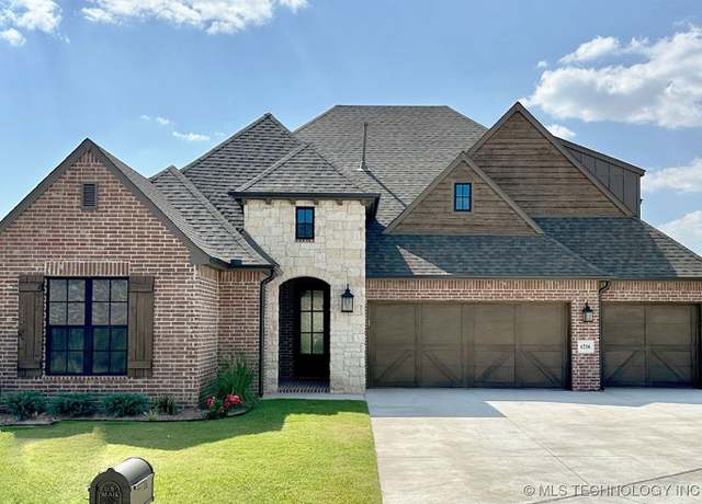 Property at 6216 N 24th St, Broken Arrow, OK 74014, 4 beds, 3.5 baths