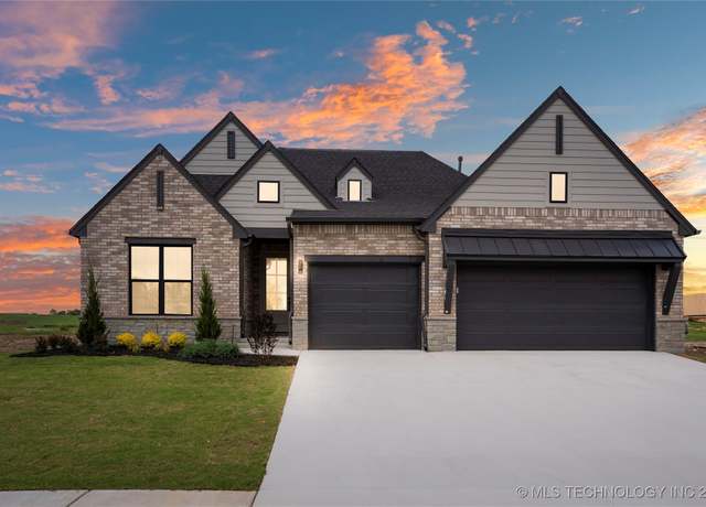 Property at 2707 E 135th Dr S, Bixby, OK 74008, 3 beds, 2 baths