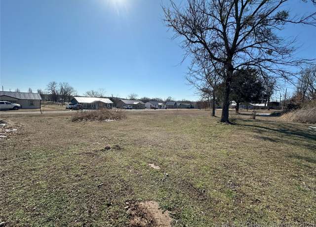 Property at Choctaw, Eufaula, OK 74432