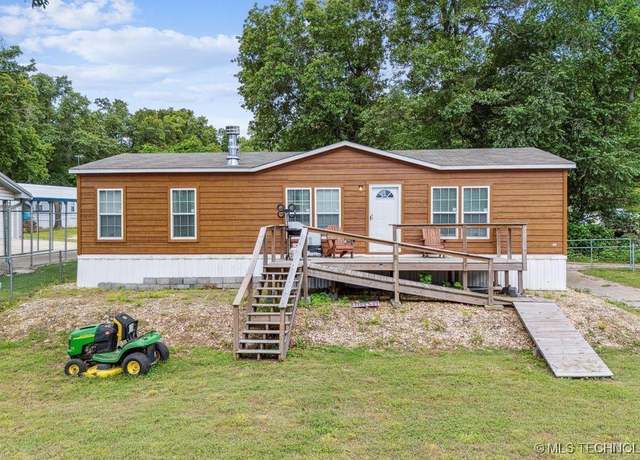 Property at 150 Private Road 121, Eucha, OK 74342, 3 beds, 2.5 baths
