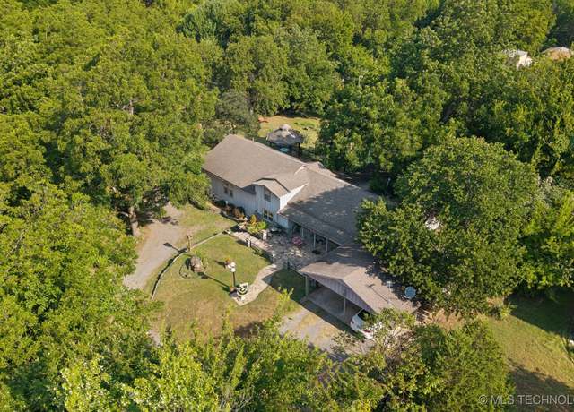 Property at 6106 E 82nd St N, Fort Gibson, OK 74434, 3 beds, 2.5 baths