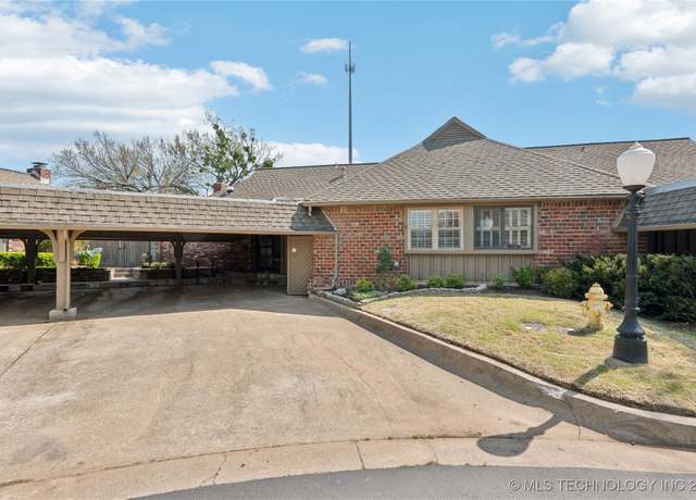 Property at 5206 Harvard Ave #111, Tulsa, OK 74135, 2 beds, 2 baths