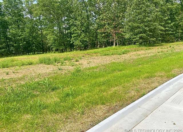 Property at 811 Winsor Pl, Tahlequah, OK 74464