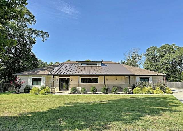 Property at 933 Rosemary Pt, Tahlequah, OK 74464, 3 beds, 3.5 baths