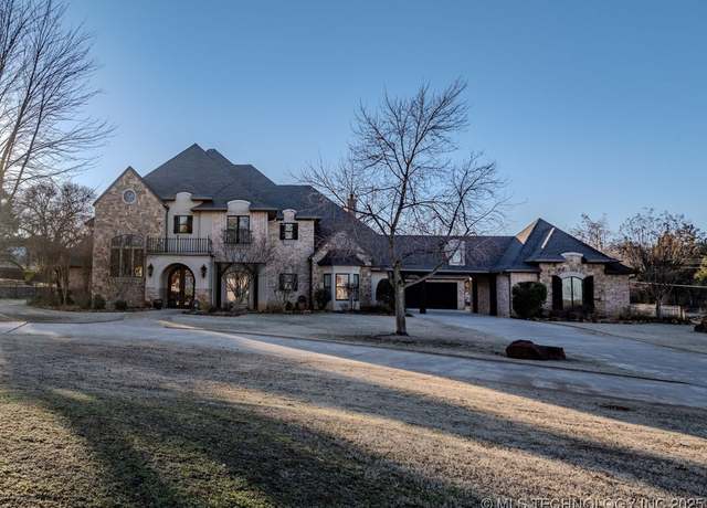 Property at 3715 Lionel Ln, Durant, OK 74701, 5 beds, 5.5 baths