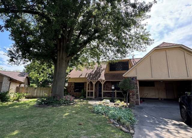 Property at 2516 W Dallas Ct, Broken Arrow, OK 74012, 4 beds, 2 baths