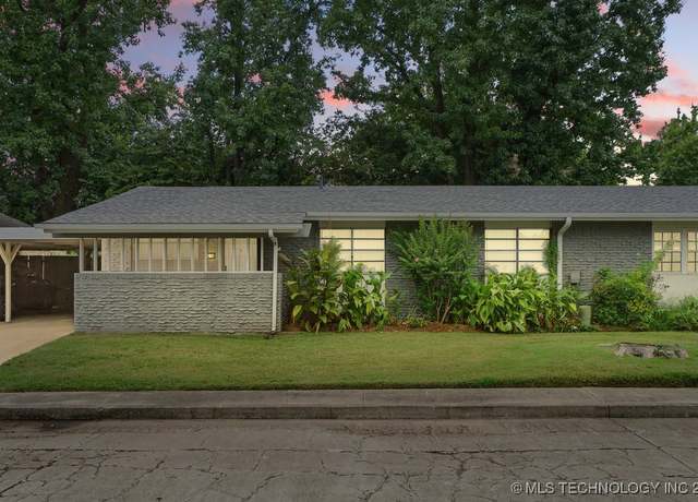 Property at 5616 S Madison Pl E #5616, Tulsa, OK 74105, 3 beds, 2 baths
