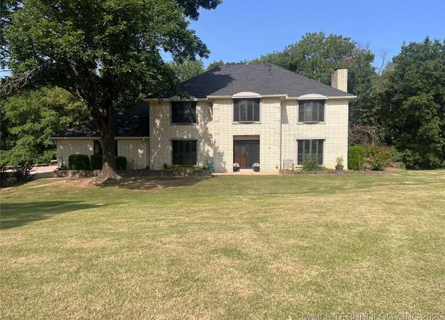 Property at 8934 S 41st WestAvenue, Tulsa, OK 74132, 5 beds, 3.5 baths