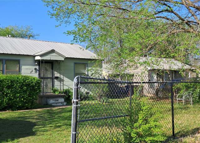 Property at 327 E 27th Ct N, Tulsa, OK 74106, 2 beds, 1 bath