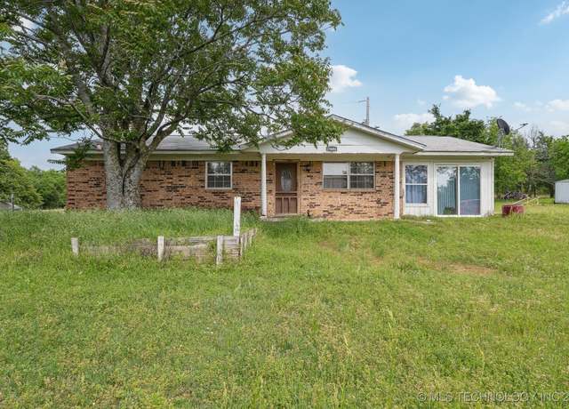 Property at 25684 S 110th St E, Porum, OK 74455, 2 beds, 1.5 baths