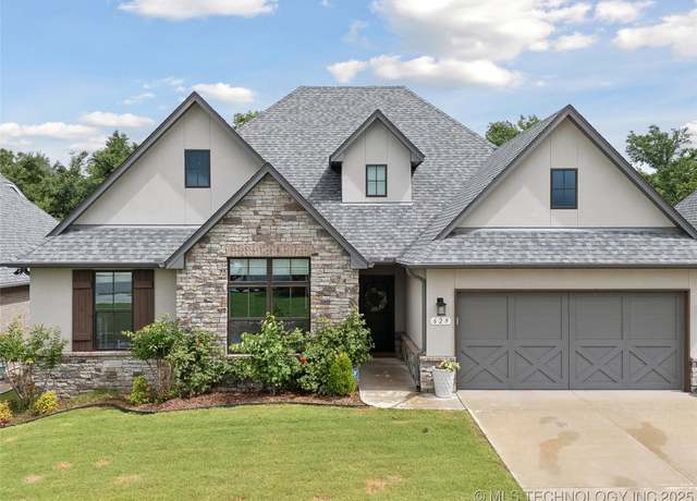 Property at 629 E 125th Pl S, Jenks, OK 74037, 3 beds, 2 baths