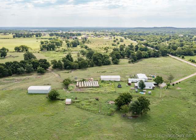 Property at 596 Forest Ln, Durant, OK 74701, 3 beds, 1 bath