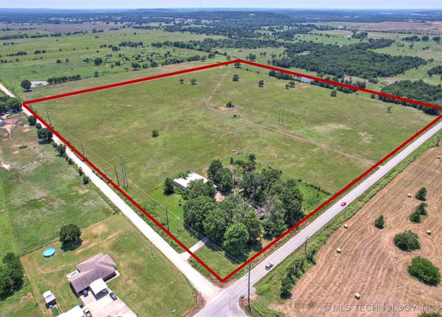Property at 2301 S 40th St, Muskogee, OK 74401