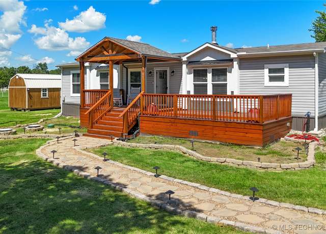 Property at 5095 S 4280 Rd, Chelsea, OK 74016, 3 beds, 2 baths