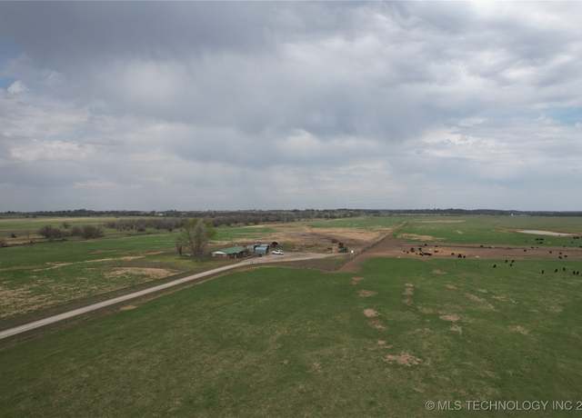 Property at 442124 E 210 Rd, Vinita, OK 74301, 3 beds, 2 baths