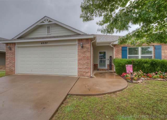 Property at 4537 S Everett St, Sand Springs, OK 74063, 4 beds, 2.5 baths