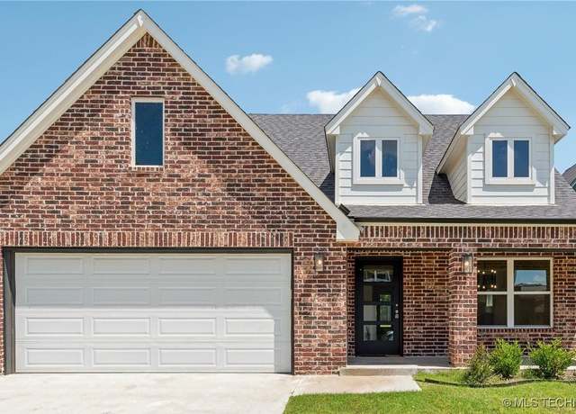 Property at 2508 W Birmingham St, Broken Arrow, OK 74011, 3 beds, 2 baths
