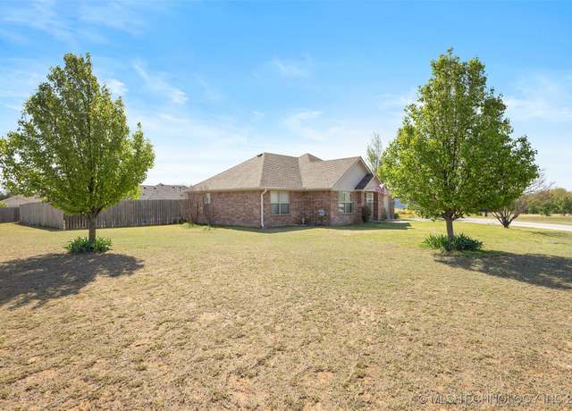 Property at 15440 County Road 3536, Ada, OK 74820, 3 beds, 2 baths
