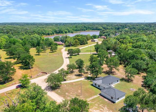 Property at 984 Ridgepoint, Fort Towson, OK 74735, 4 beds, 2.5 baths