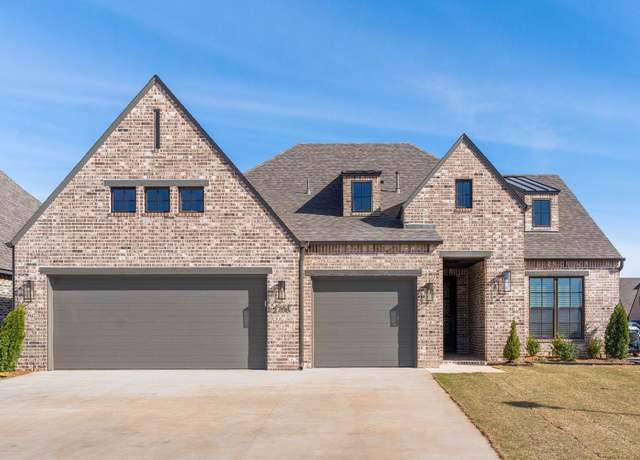 Property at 2708 W Van Buren Ct, Broken Arrow, OK 74134, 3 beds, 3 baths