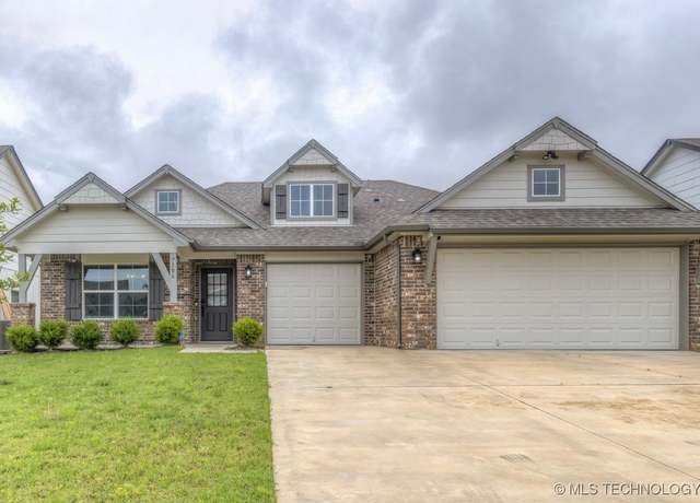 Property at 7506 E 87th Pl, Owasso, OK 74055, 3 beds, 2 baths