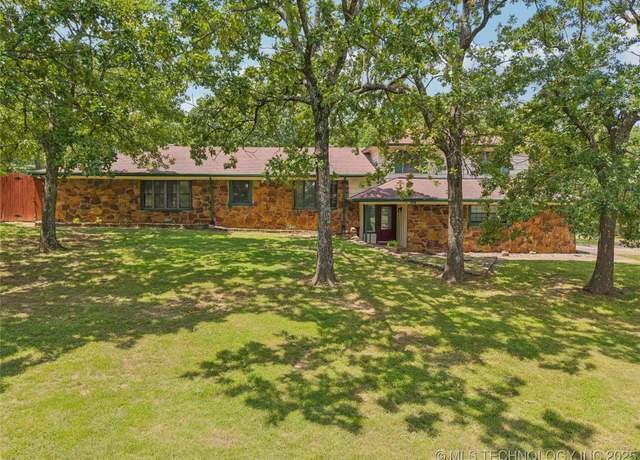 Property at 2398 Scrub Oak Rd, Sand Springs, OK 74063, 4 beds, 3.5 baths