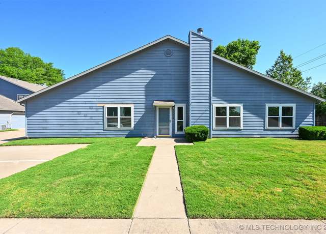 Property at 2200 W Quantico St, Broken Arrow, OK 74011, 2 beds, 2 baths