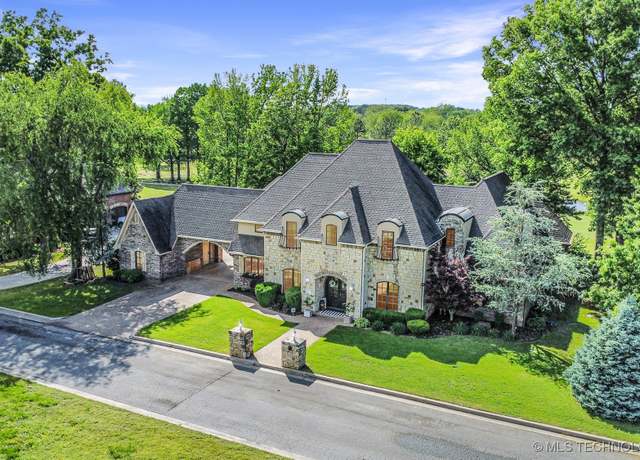 Property at 3270 Cypress Ln, Tahlequah, OK 74464, 5 beds, 4.5 baths