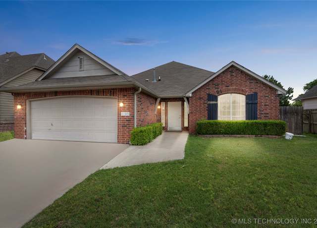 Property at 1105 N Joshua Ave, Broken Arrow, OK 74012, 3 beds, 2 baths