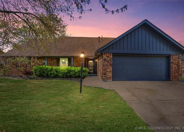 Property at 7450 E 84th St, Tulsa, OK 74133, 3 beds, 2 baths