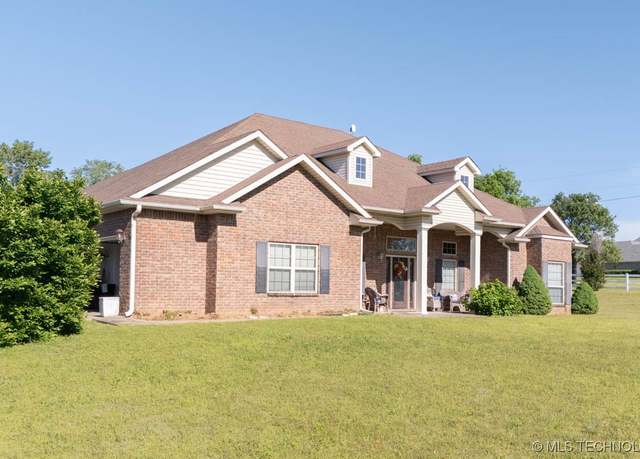 Property at 107774 S 4720, Muldrow, OK 74948, 4 beds, 2.5 baths