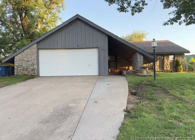 Property at 104 E 58th St, Tulsa, OK 74105, 3 beds, 2 baths