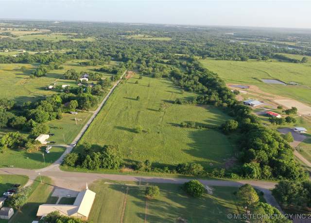 Property at 13034 Canton Dr, Marietta, OK 73448
