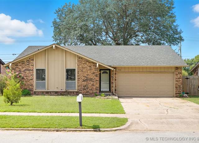 Property at 4416 S Elm Ave, Broken Arrow, OK 74011, 3 beds, 1.5 baths