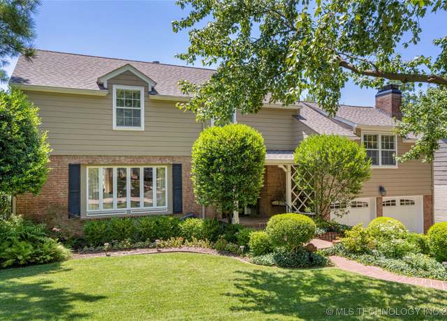 Property at 1218 E 30th Pl, Tulsa, OK 74114, 3 beds, 2.5 baths