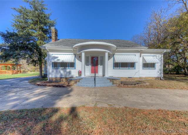 Property at 15705 Old Morris Hwy, Okmulgee, OK 74447, 2 beds, 2 baths