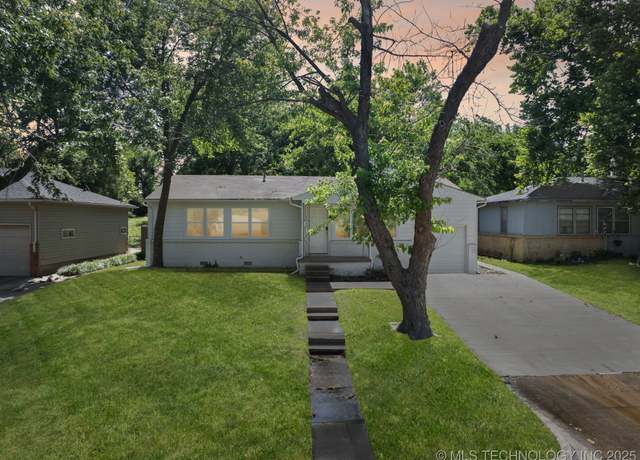 Property at 2818 S Pittsburg Ave, Tulsa, OK 74114, 3 beds, 1.5 baths