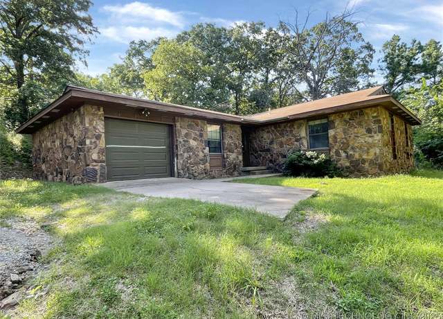 Property at 10305 S Alt 75 Hwy, Preston, OK 74456, 3 beds, 2 baths