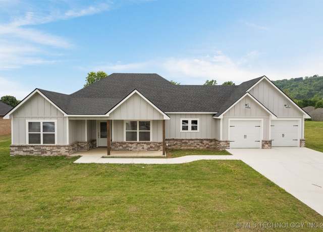 Property at 205 Wapiti Ln, Poteau, OK 74953, 4 beds, 2 baths