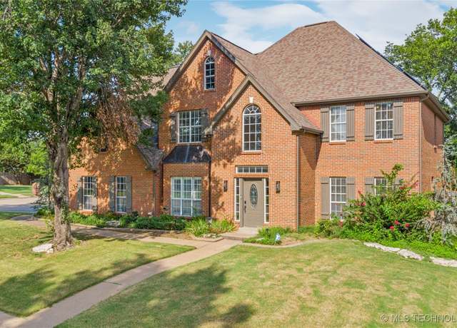 Property at 9225 N 133rd Ave, Owasso, OK 74055, 4 beds, 3.5 baths