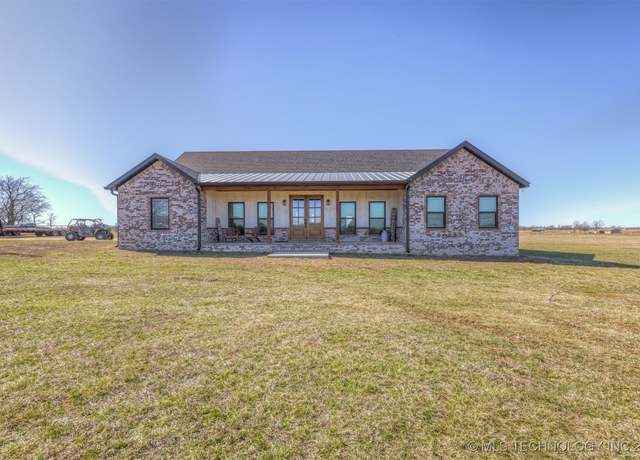 Property at 52217 S 690 Rd, Colcord, OK 74338, 6 beds, 3 baths