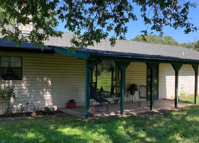 Property at 6296 Dickson Rd Rd, Dickson, OK 73401, 3 beds, 2 baths