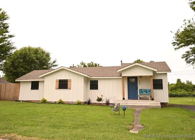 Property at 305 Mcgee St, Eufaula, OK 74432, 3 beds, 2 baths