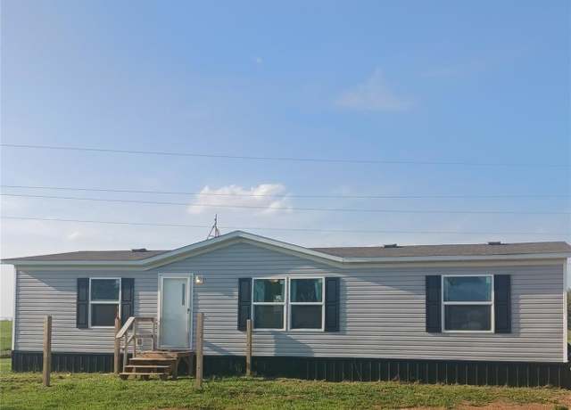 Property at 474243 E 1097, Muldrow, OK 74948, 3 beds, 2 baths