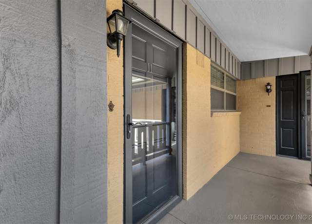 Property at 1107 E 45th Pl #11, Tulsa, OK 74105, 2 beds, 2 baths